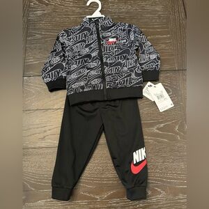 Nike Baby Boy (Infant) 2-Piece Tracksuit - Size 12 Months - NWT